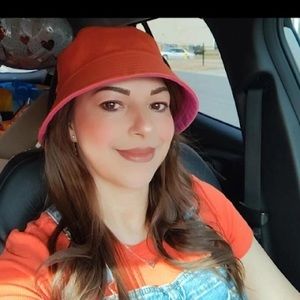 Meet your Posher, Milna